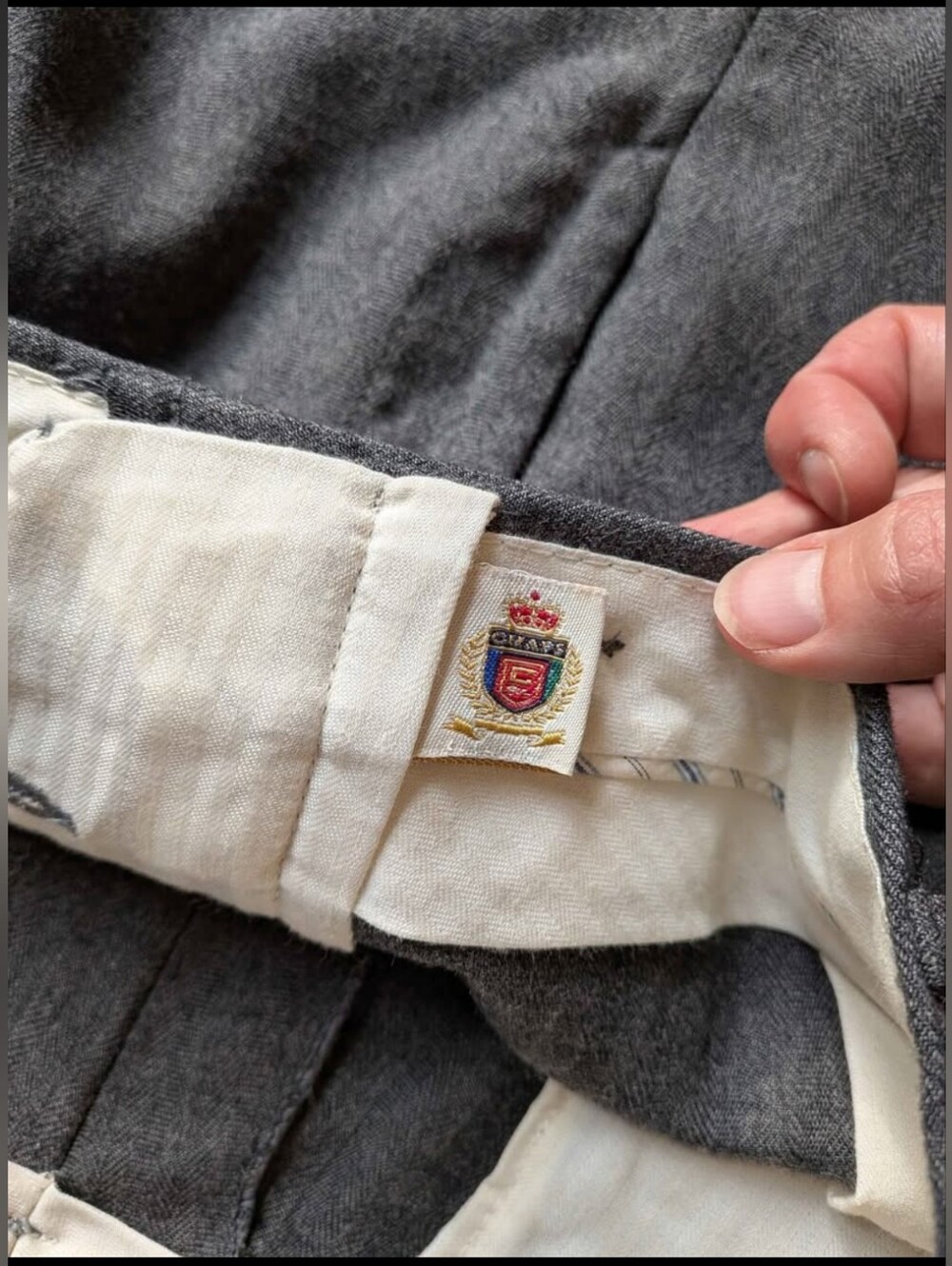 Mens VTG Chaps Ralph Lauren Gray Trousers with Crest Label